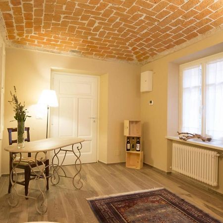 Dimora Della Rocca Bed & Breakfast Costigliole d'Asti Exterior photo